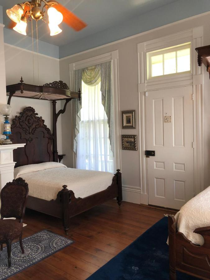 The Montgomery B&B Starkville Esterno foto